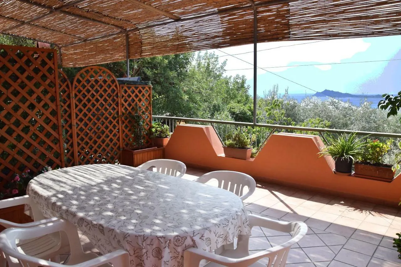Apartment Appartamenti Da Vincenza Santa Maria Navarrese Italy